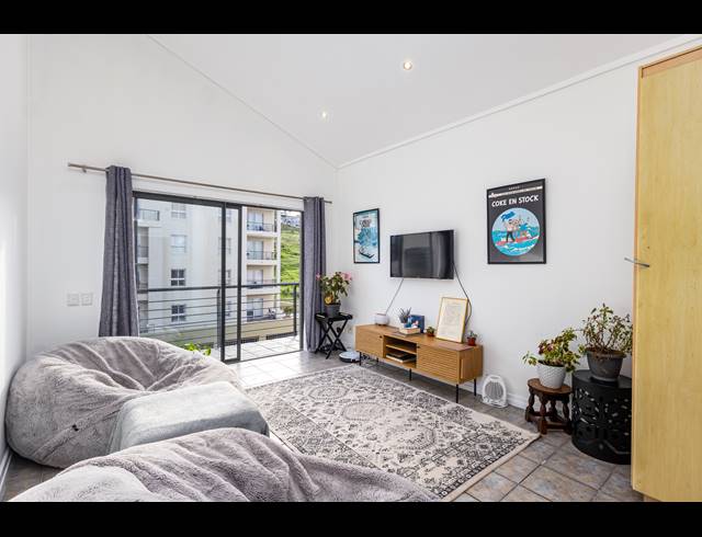 2 BEDROOM APARTMENT TO LET IN TYGER WATERFRONT